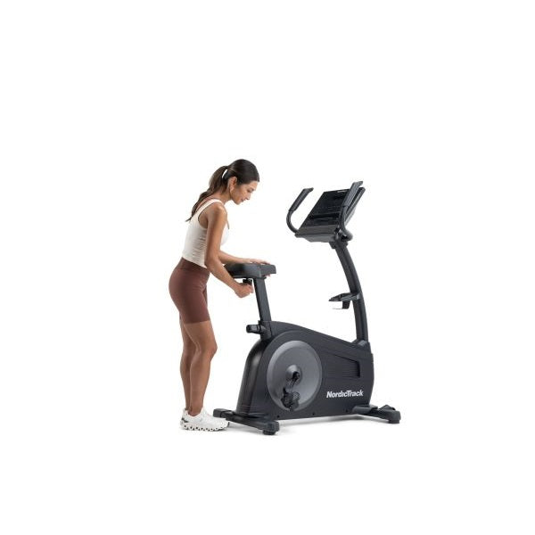 GX LE Upright Bike